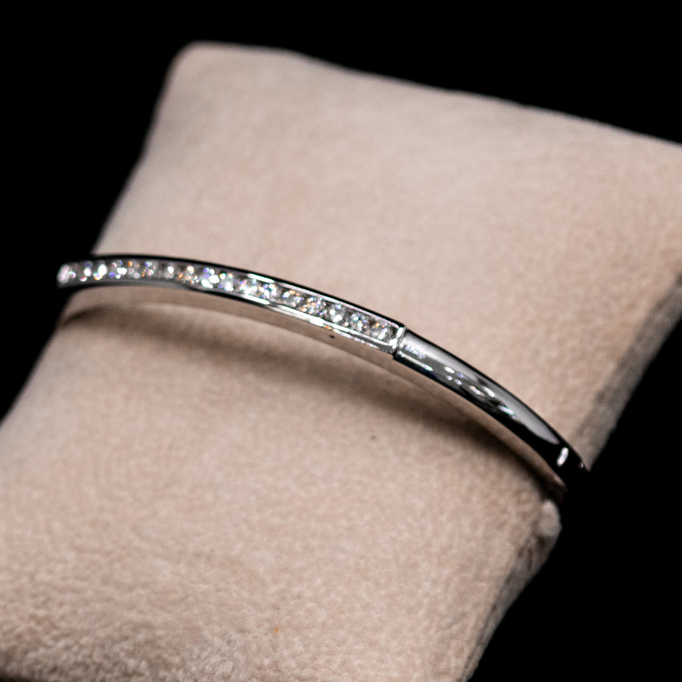 14KW diamond channel set bangle