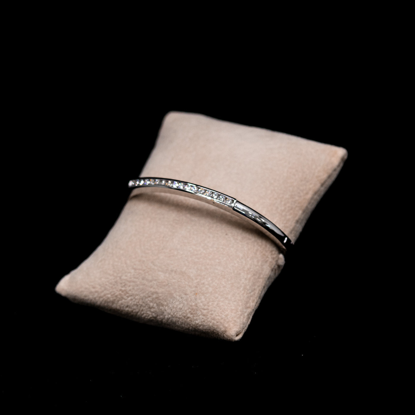 14KW diamond channel set bangle