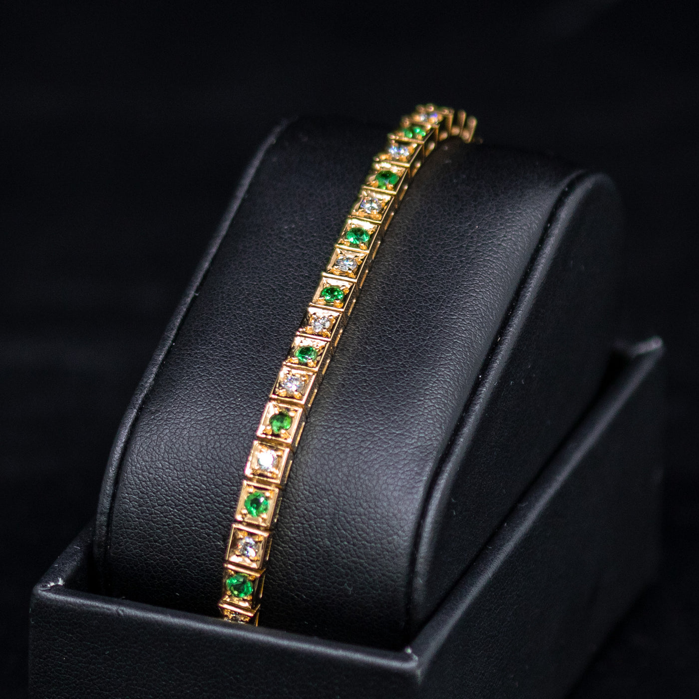 18KY Emerald & Diamond Bracelet