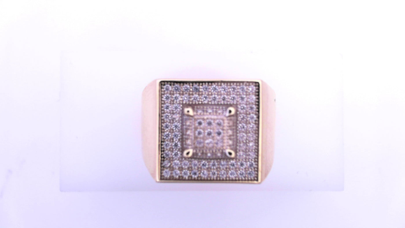 10 KARAT RING SIZE 11 WEIGHT: 4.5G : CZ SQUARE STO