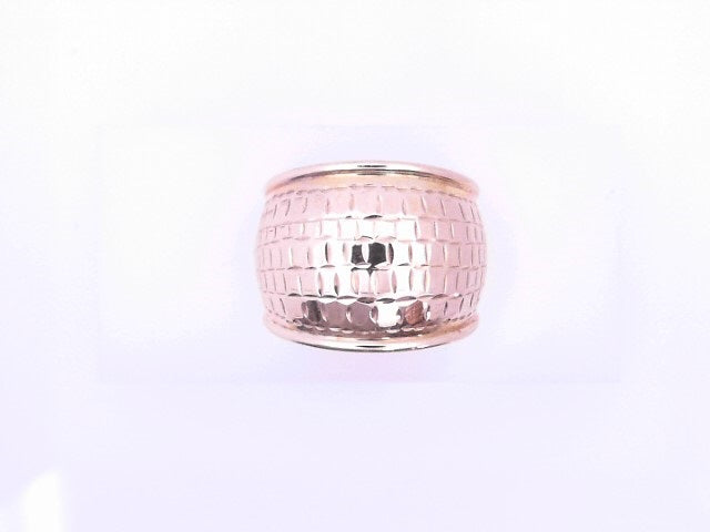 14 KARAT RING SIZE 7 WEIGHT: 1.8G
SIZE/ OTHER: WI