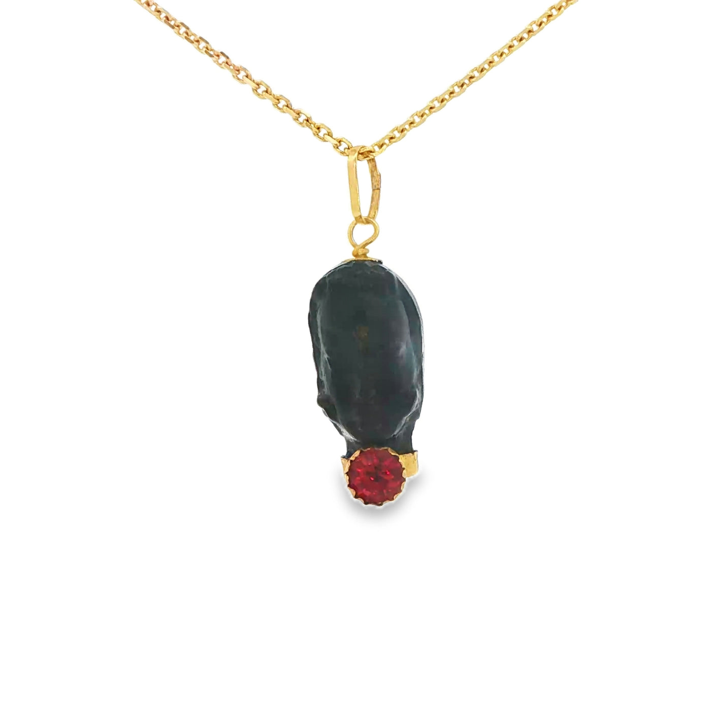 14K Azabache Head red stone