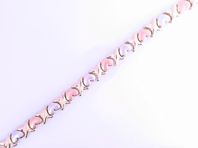 14 KARAT DIAMOND CUT CHARM WEIGHT: 0.9G
CROSS DC