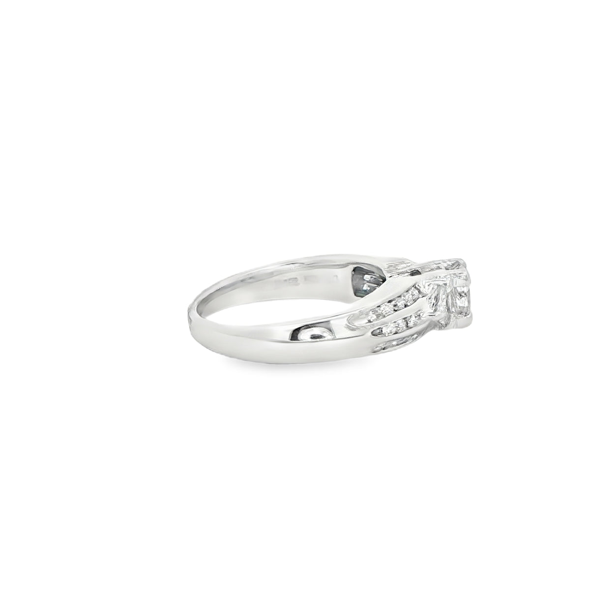 RING 18K WHITE #6.5 ENGAGEMENT DIAMOND PRINCESS