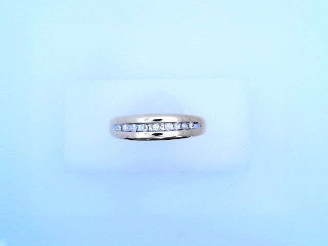 10 KARAT RING SIZE 10.5 WEIGHT: 3.7 : NATURAL DIAM