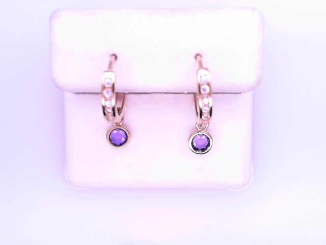 14 KARAT HUGGIE EARRINGS WEIGHT: 0.9G SIZE/ OTHER: