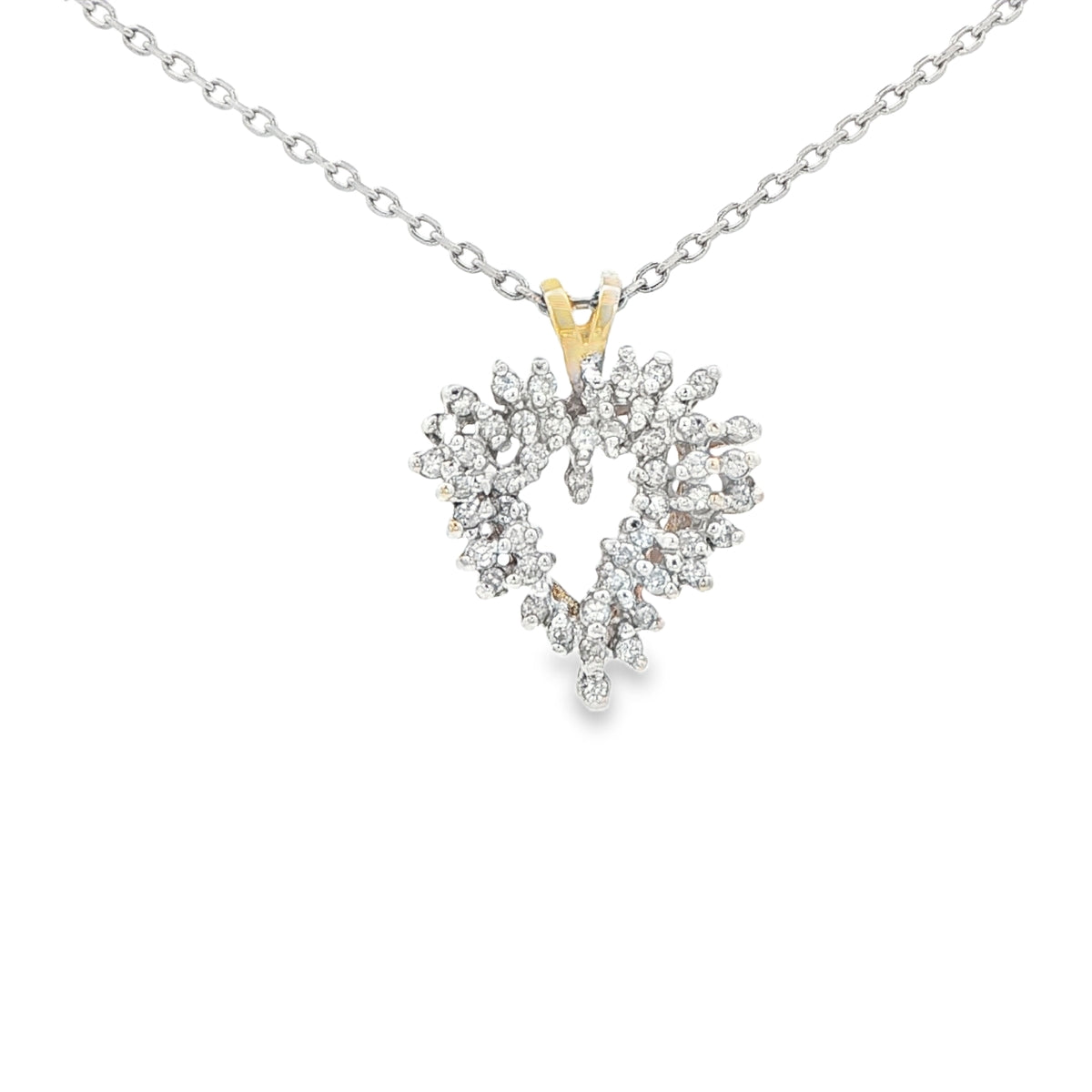 14 KARAT PENDANT NATURAL DIAMOND HEART CLUSTER