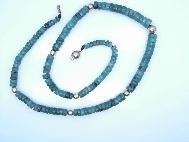 18KC 32.0G GENUINE EMERALD GOLD BEADS 20''