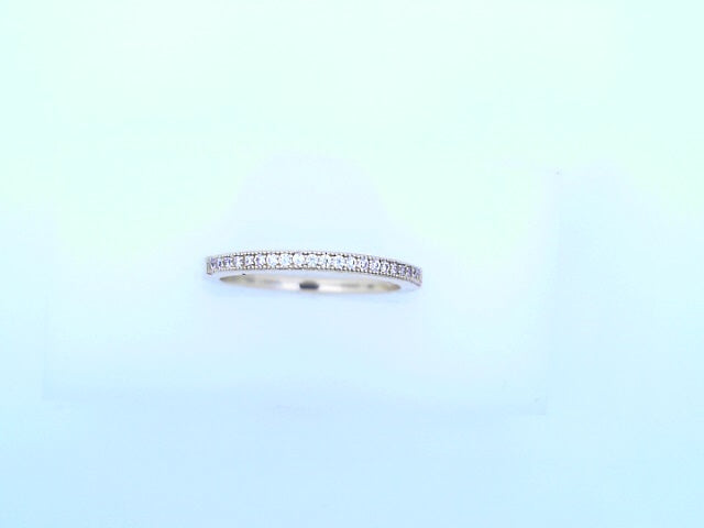 14 KARAT RING SIZE 7 WEIGHT: 2.1G
1.8MM CZ BAND M