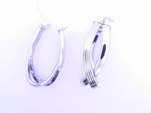 14 KARAT EARRINGS WEIGHT: 4.1G : OVAL NEGATIVE SPA
