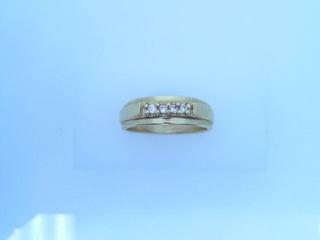 14 KARAT RING SIZE 10 WEIGHT: 5.4G
CZ BAND 4 STON