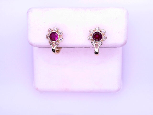 14 KARAT HUGGIE EARRINGS WEIGHT: 0.9G SIZE/ OTHER: