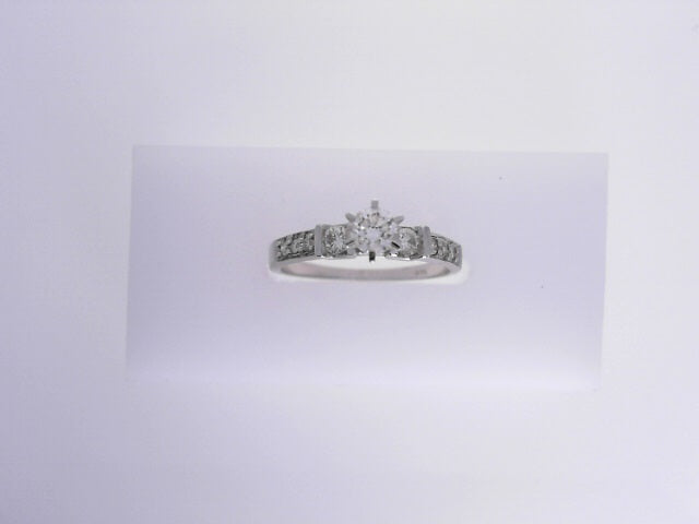 RING 14K WHITE 2.1g #7 ENGAGEMENT DIAMOND Center S