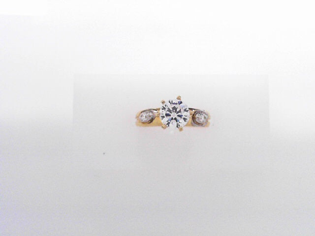 14 KARAT RING SIZE 6.5 WEIGHT: 2.9G
CZ SOLITAIRE