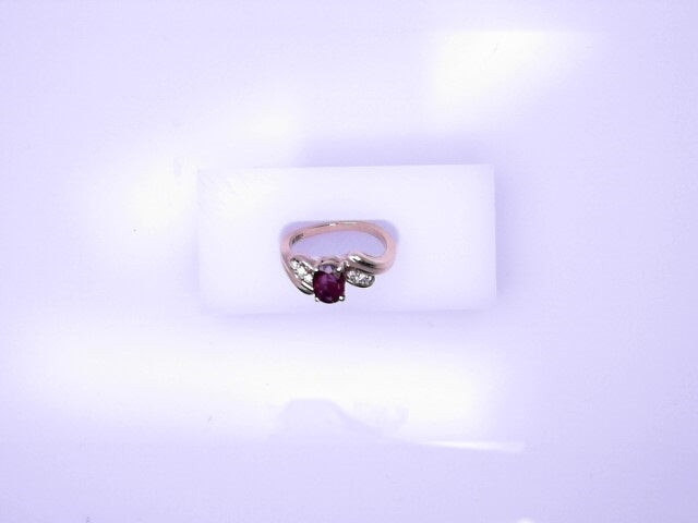 14KR 3.9G OVAL #6 GARNET DIAMONDS