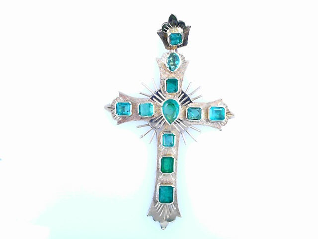 18KP 4.6G EMERALD CROSS NATURAL 3.0CTW NAT SUNBURS