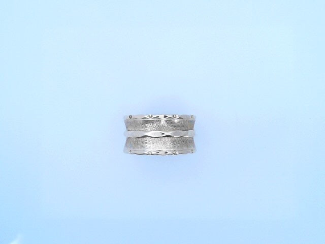 14 KARAT RING SIZE 7 WEIGHT: 6.6G : 9.7MM CONCAVE