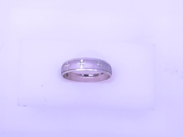 14 KARAT SATIN RING SIZE 6.75 WEIGHT: 1.7G
4.5MM