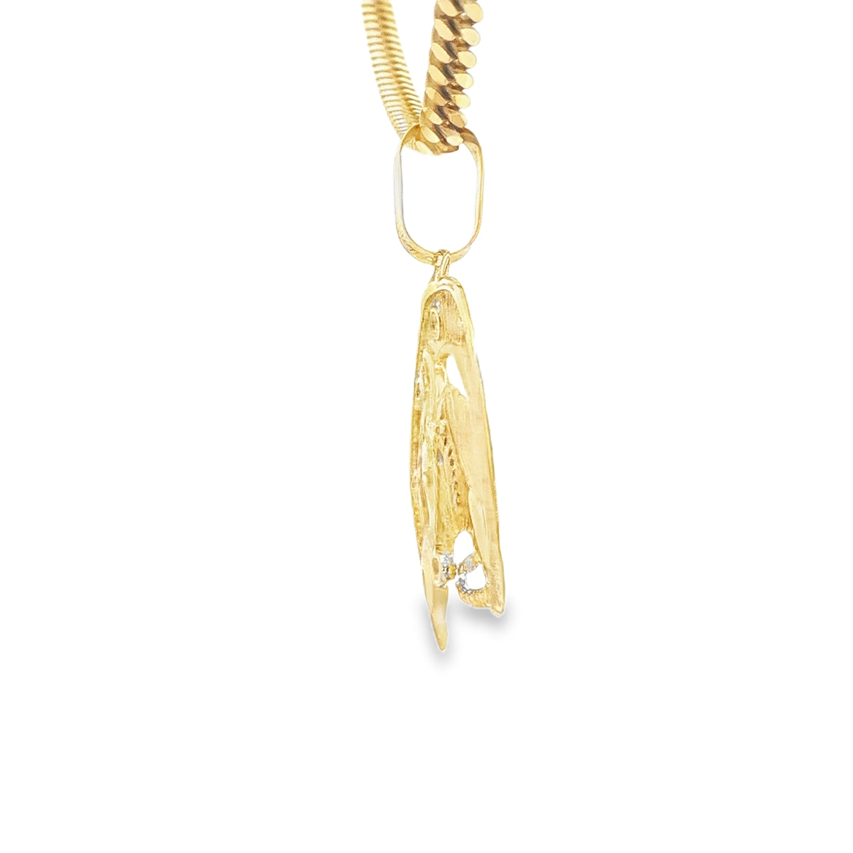 18 KARAT CHARM WEIGHT: 1.8G  HORSE SHOE WITH HORSE