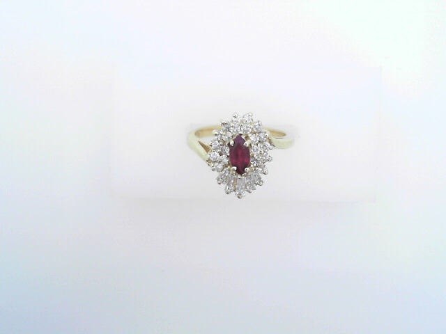 14 KARAT RING SIZE 9.5 WEIGHT: 7.8G
SIZE/ OTHER: