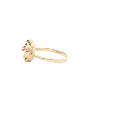 14 KARAT RING SIZE 6 WEIGHT: 2.8G : NATURRAL DIAMO