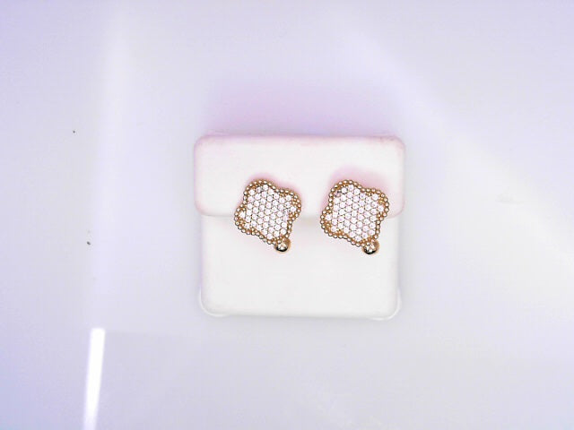 14KE 2.6G STUD
CZ CLOVER 
MILIGRAIN 
BORDER