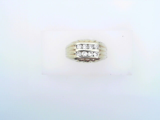 14 KARAT RING SIZE 9.5 WEIGHT: 7.8G
SIZE/ OTHER: