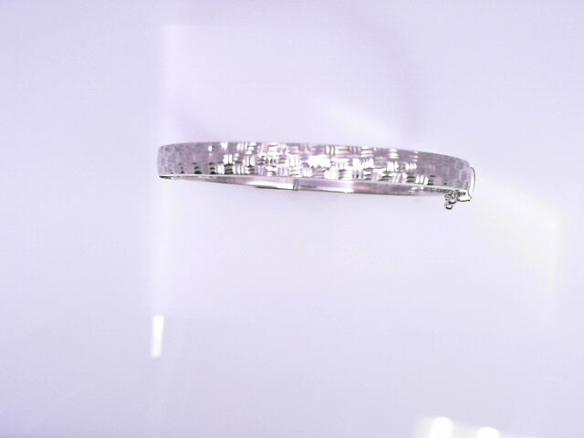 14KB 11.0G DM CUT BANGLE