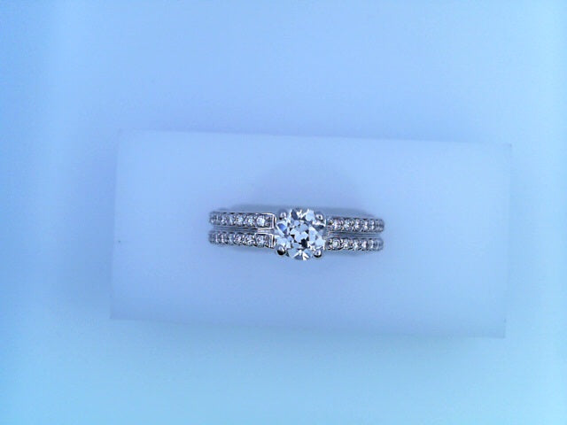 RING 14K WHITE #7 ENGAGEMENT DIAMOND  ROUND 0.61 H