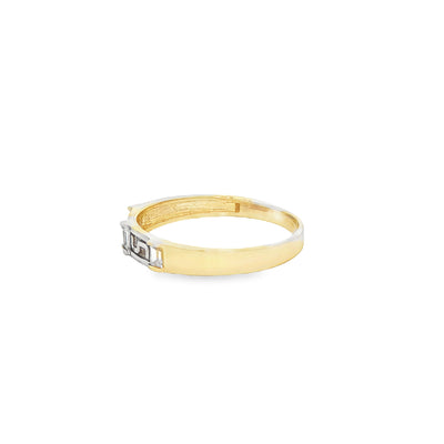14 KARAT RING SIZE 7 WEIGHT: 1.5G : 3.1MM CZ  GREE