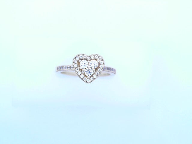 14 KARAT RING SIZE 7 WEIGHT: 3.0G
CZ HALO HEART C