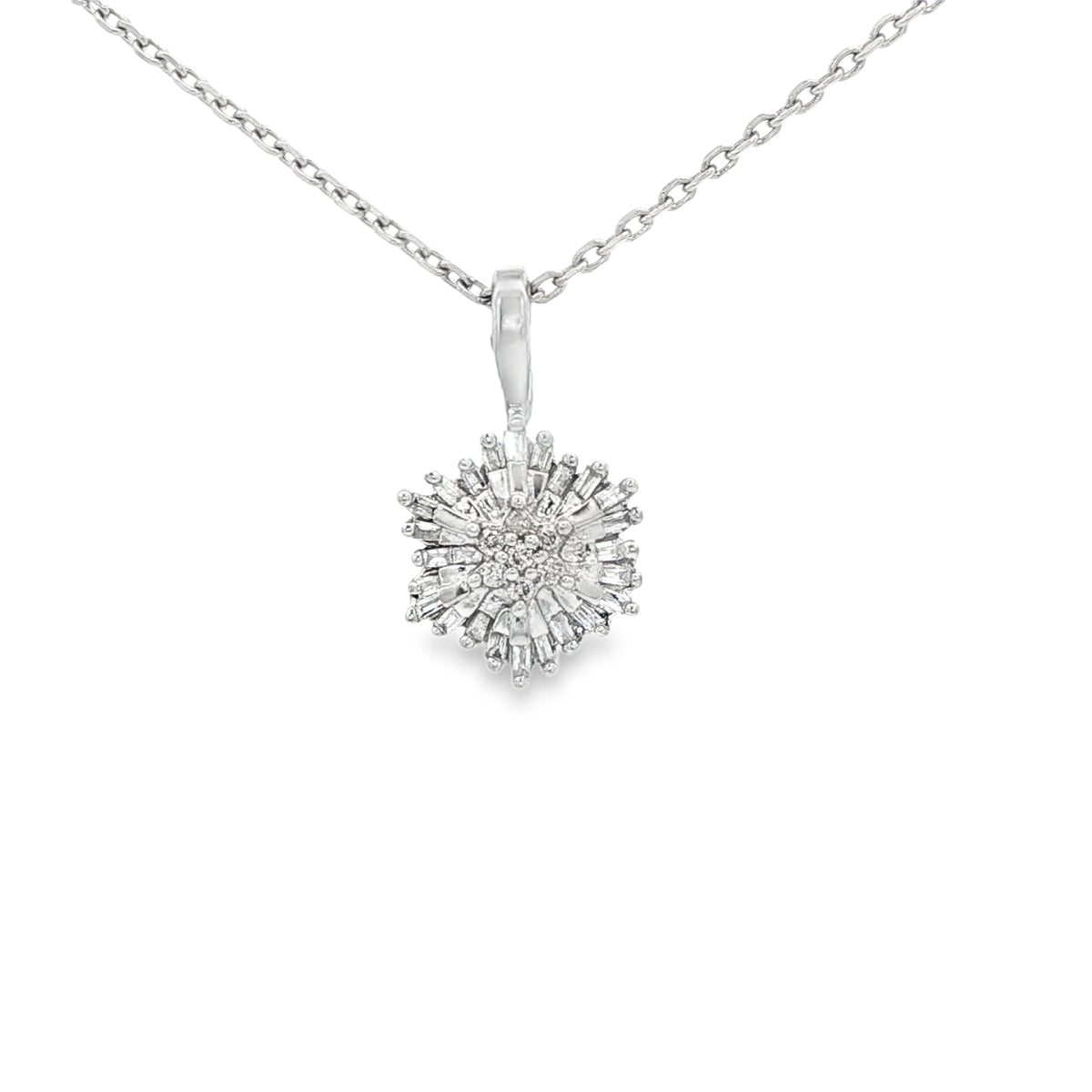 14 KARAT PENDANT NATURAL DIAMOND SNOWFLAKE WHITE