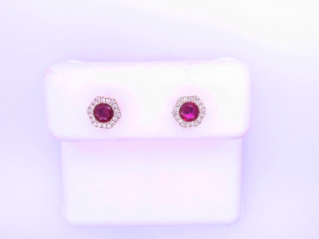 14 KARAT STUD EARRINGS WEIGHT: 1.4G : D 0.10CT RUB