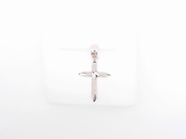 1ARAT DIAMOND CUT CHARM WEIGHT: 0.5G
 CROSS DC CE