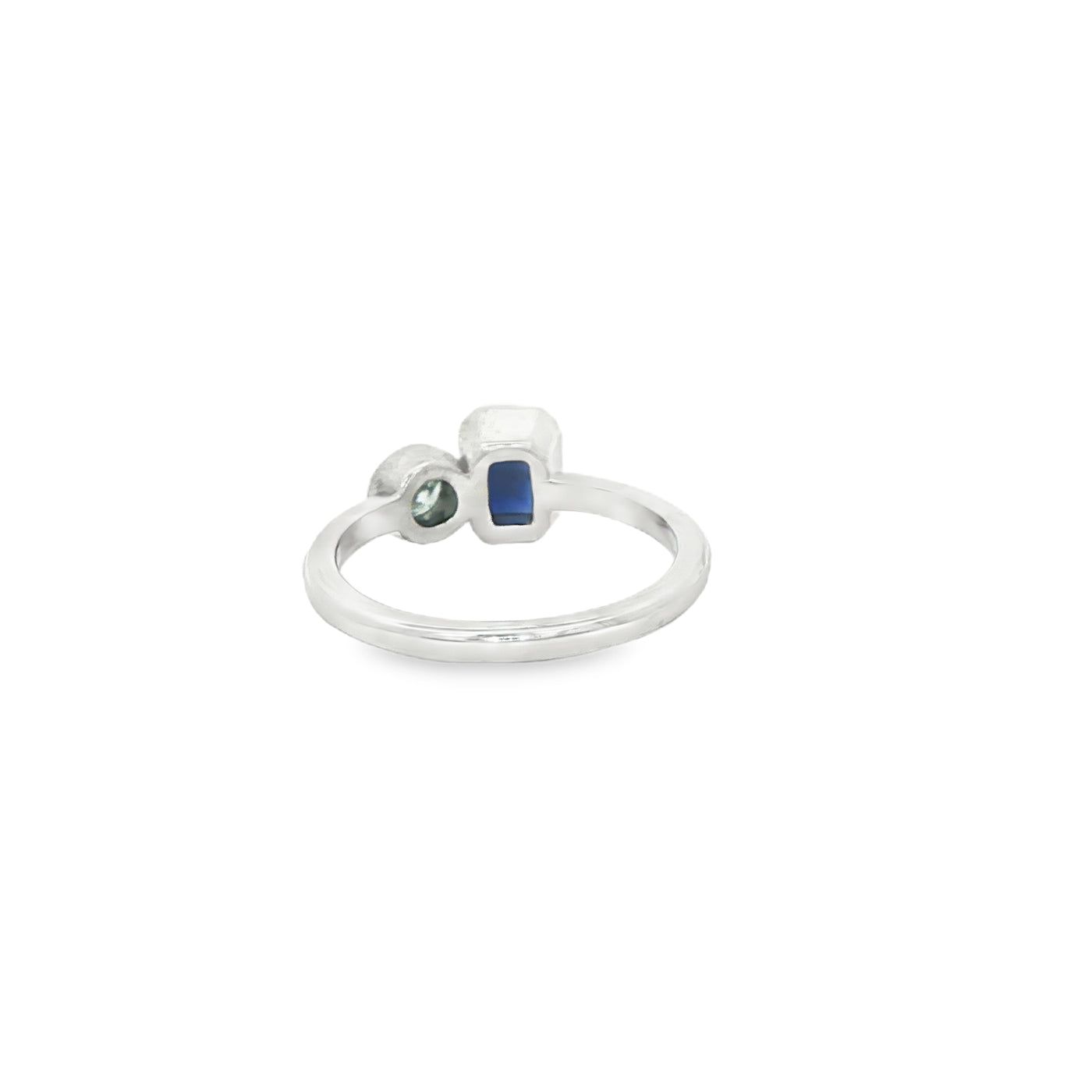 14 KARAT FASHION RING SIZE 7.25 WEIGHT: 3.7G : NAT