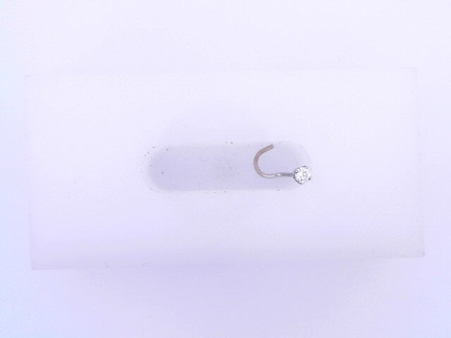 14 KARAT EARRINGS WEIGHT: 0.1 : NATURAL DIAMOND NO