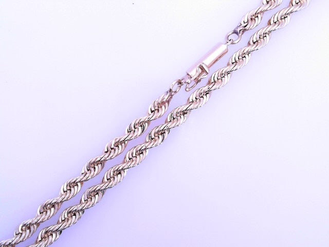 14 KARAT FIGARO CHAIN LENGTH: 24 WEIGHT: 15.9G : 3