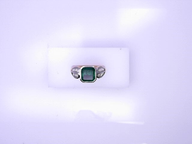 18KR Emerald 2.50ct Diamond 0.50ct #7.5