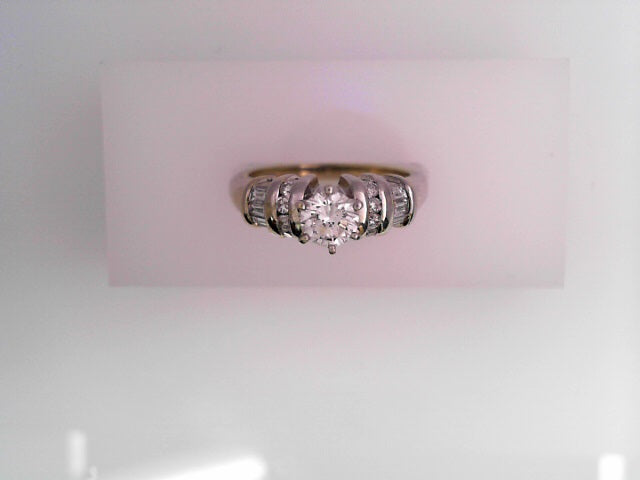 RING 14K WHITE #7  ENGAGEMENT DIAMOND CENTER ROUND