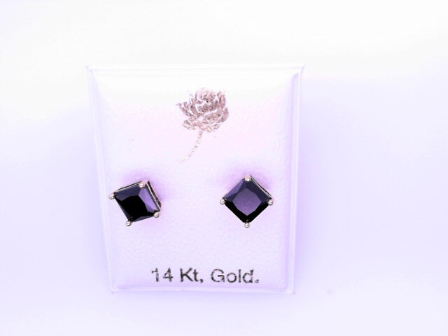 14 KARAT STUD EARRINGS WEIGHT: 0.8G : 5MM CZ CLEAR