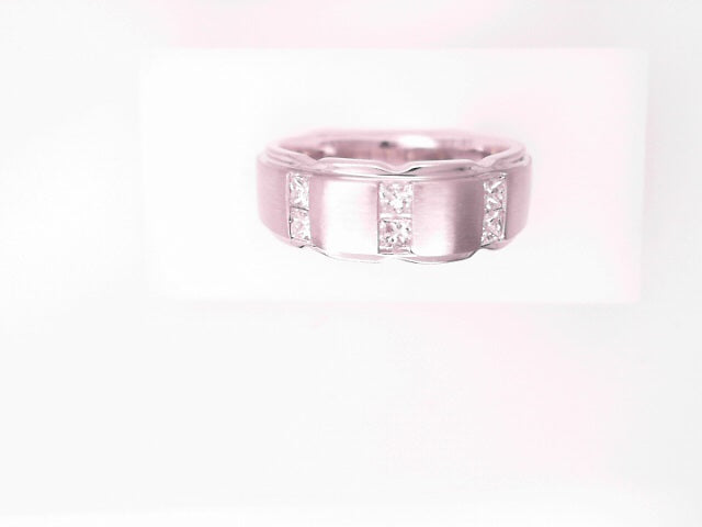 14 KARAT RING SIZE 10 WEIGHT: 2.8G SIZE/ OTHER: NA