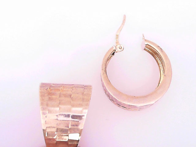 EARRINGS 14 KARAT DIAMOND CUT SMALL HOOP EARRINGS