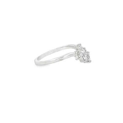 14 KARAT RING SIZE 8 WEIGHT: 3.0G : NATURAL DIAMON