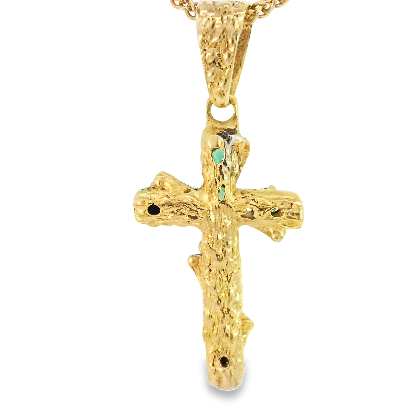 18KP 3.8G NATURAL EMERALD CROSS