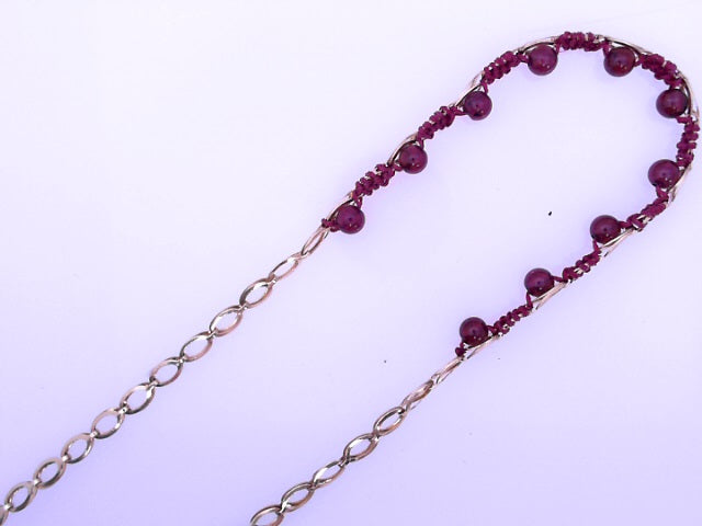 14 KARAT BRACELET LENGTH 9.5 WEIGHT: 3.3G : GARNET