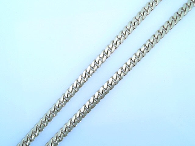 14 KARAT CUBAN ITALIAN CURB CHAIN LENGTH: 20 WEIGH