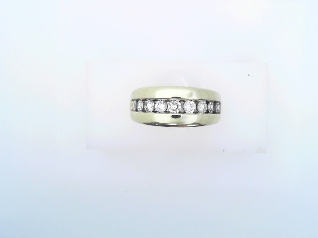 14 KARAT RING WEIGHT: 7.0G
SIZE/ OTHER: NATURAL D