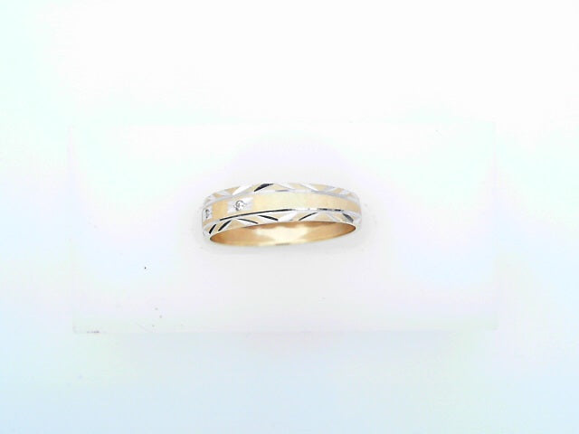 14 KARAT RING SIZE 7 WEIGHT: 1.8G
4.1MM CZ GUCCI