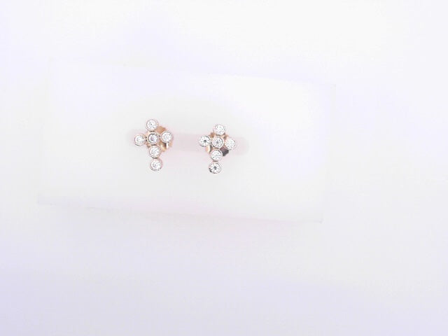 14 KARAT DIAMOND CUT CHARM WEIGHT: 0.9G
CROSS DC
