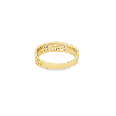 14 KARAT RING SIZE 7.5 WEIGHT: 2.8G : 4.8MM CZ 2 R